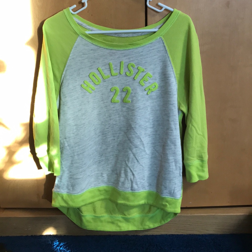 Hollister sweater